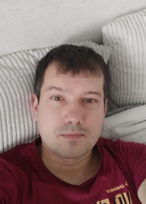 Ivan, 35, Russia, Sevastopol