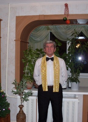 Сергей, 77, Россия, Азов