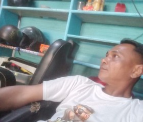 Roki, 28, Kualatungkal