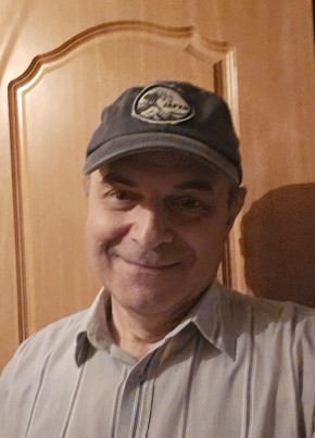 Владимир из Климовска 65 лет