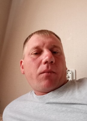 Александр из Мурманска 33 года