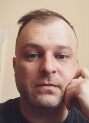 Алексей из Губкина 39 лет