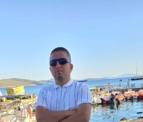 Klejdi, 23, Burrel