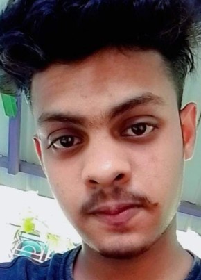 Akash, 21, India, Pune