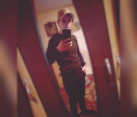 Bogdan, 23, Adjud