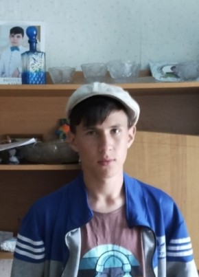 Владик из Читы 18 лет