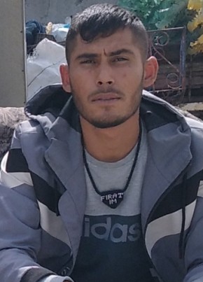 Vedat, 23, Türkiye Cumhuriyeti, Ceyhan