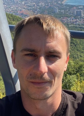Павел, 30, Россия, Джубга