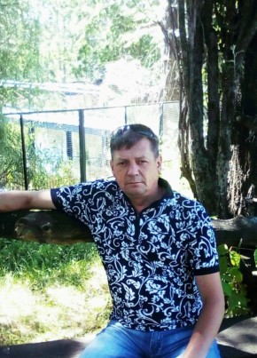 Виктор, 52, Россия, Тюкалинск