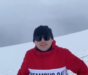 Matvey, 38, Feodosiya