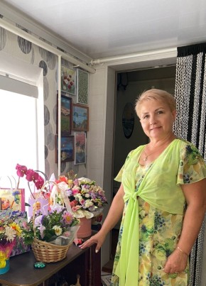 Людмила, 57, Россия, Каневская