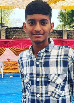 Rutvik, 21, India, Ahmedabad