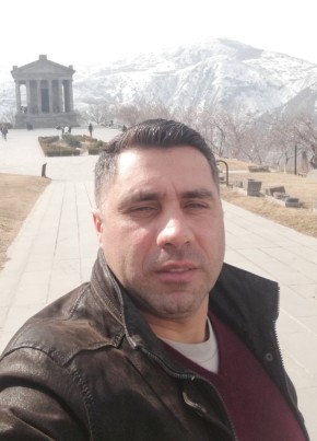 Vache, 43, Հայաստանի Հանրապետութիւն, Երեվան
