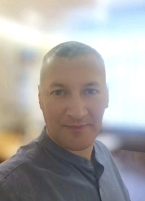 Александр из Ижевска 48 лет