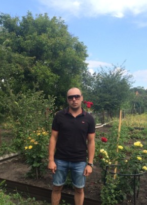Дмитрий, 40, Россия, Белгород