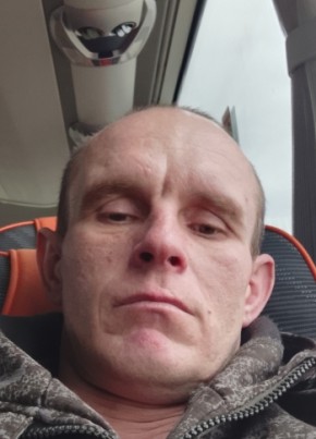 Сергей из Верхнего Уфалея 42 года