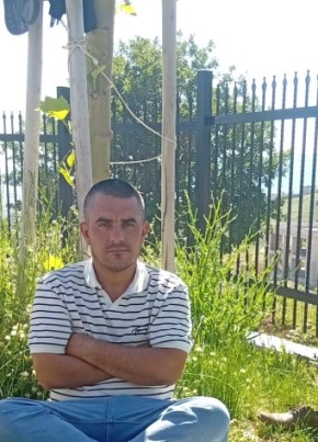 Salih из Diyarbakır 54 года
