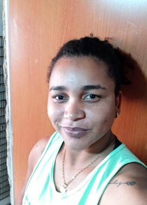 Sara, 40, República Federativa do Brasil, Belo Horizonte