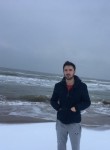 il yas, 28 лет