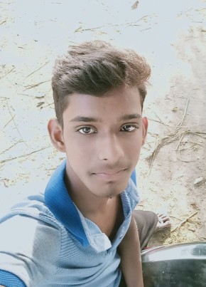Vishal Yadav, 21, India, Mairwa