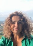 Asya, 42, Toronto