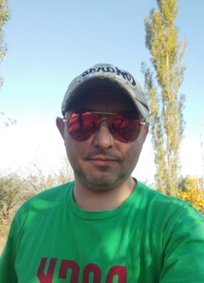 Михаил, 41, Россия, Белгород