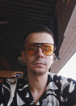 Никита из Керчи 24 года