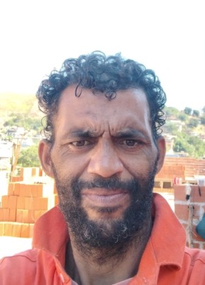 Gerald из Coronel Fabriciano 18 лет