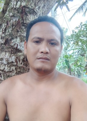 Ranil, 40, Pilipinas, Lungsod ng Naga