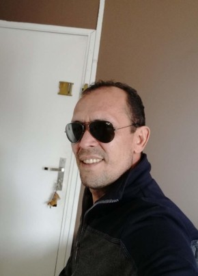 Фархад из Шымкента 48 лет