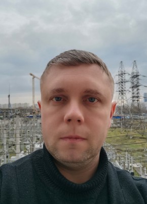 Anton, 40, Russia, Moscow