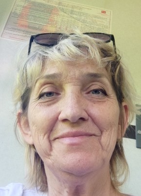Елена из Смоленска 64 года