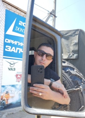 Aleksandr, 31, Ukraine, Volnovakha