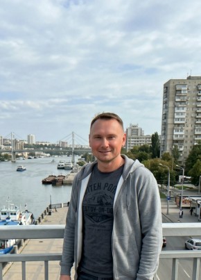 Максим из Хабаровска 43 года