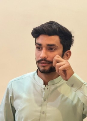 Umar Awan, 20, پاکستان, لاہور