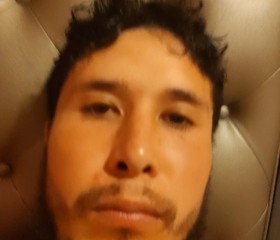 José, 21, Raleigh
