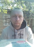 Sergey, 38  , Kostyantynivka (Donetsk)