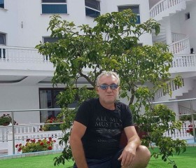 Lucica, 24, Eggenstein-Leopoldshafen