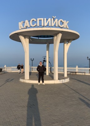 Андрей, 36, Россия, Махачкала