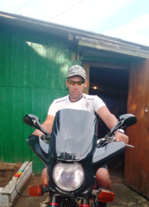 Leonid, 32, Russia, Nazarovo