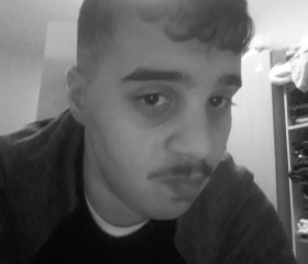 Malik, 30, Tourcoing