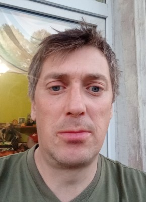 Илья, 46, Россия, Череповец