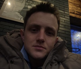 Ilya, 25, London