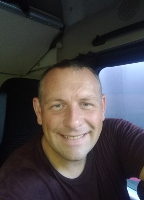 Андрей, 43, République Française, Castres