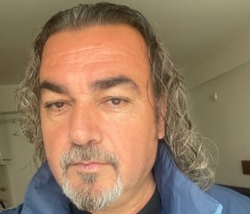 Umut, 45, Pitesti