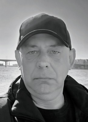Роман из Камышина 49 лет