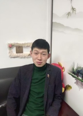 Lin, 33, China, Dandong