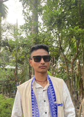 Prabilal basumat, 18, India, Bongaigaon