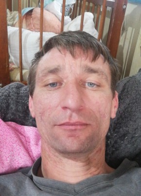 Павел из Новопокровскаи 35 лет