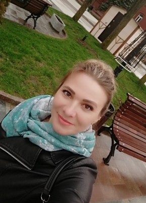 Анна, 43, Россия, Гурьевск (Калининградская обл.)